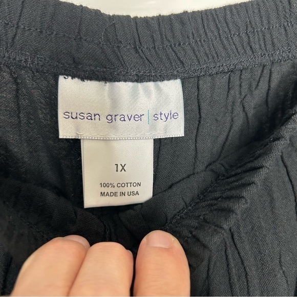 Susan Graver Women’s Black Lightweight Pull On Pants Size 1X Pockets - Picture 2 of 3